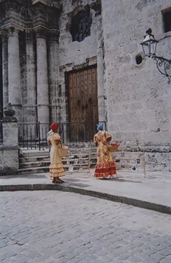 Havana yellow dresses (vertical)